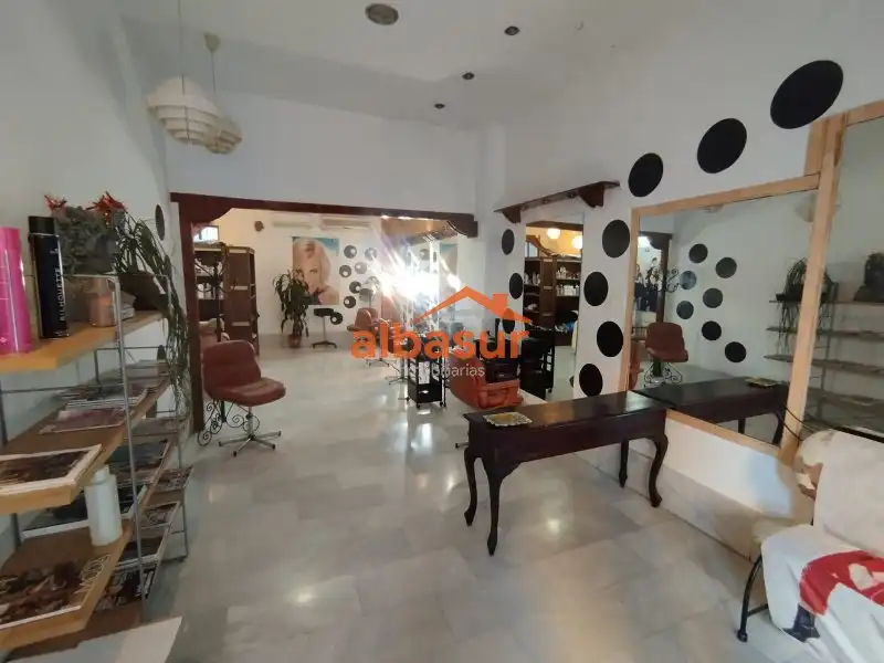 Local comercial en venda a Centro, imagen 3