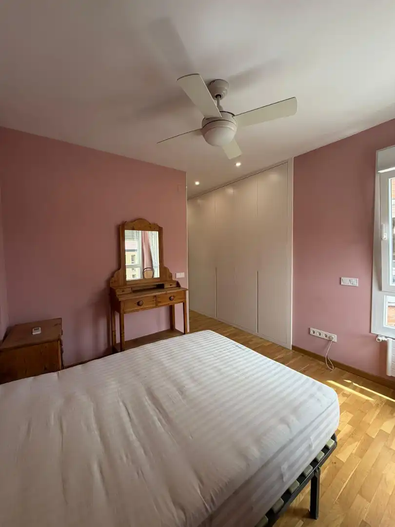 Habitación de Piso de alquiler en Madrid con Aire acondicionado, Calefacción y Parquet