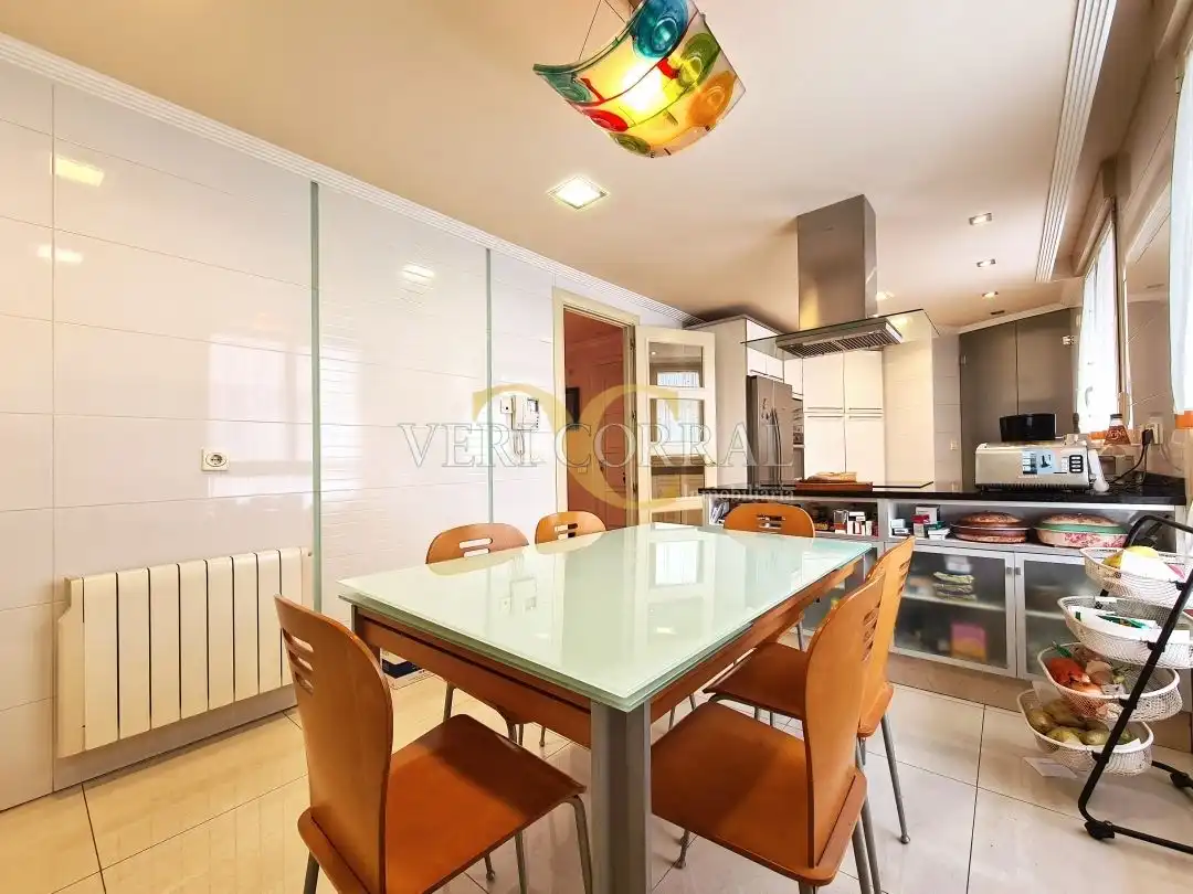 Dining room of Flat for sale in Oviedo   with Heating, Terrace and Storage room