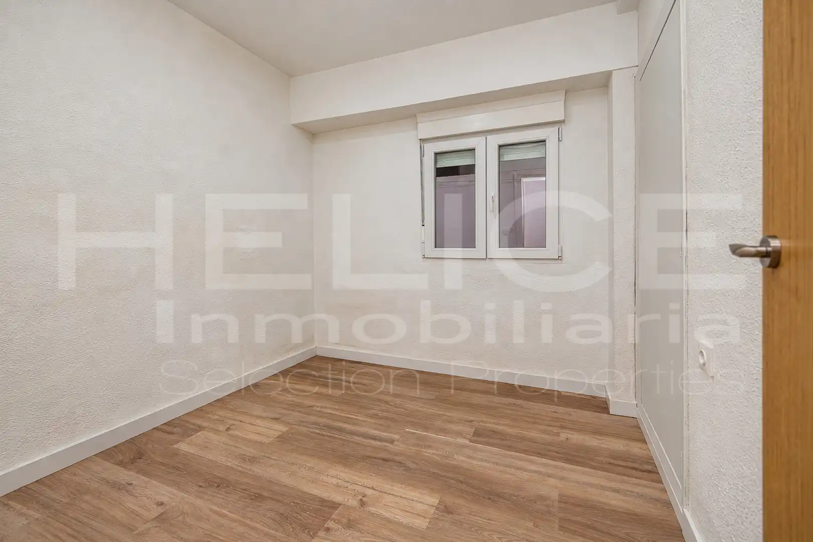 Habitación de Piso en venta en Paterna con Aire acondicionado, Calefacción y Parquet