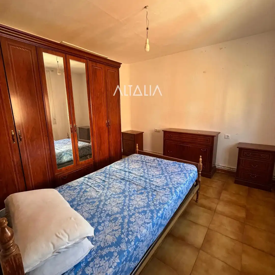 Bedroom of Flat for sale in Cuenca  with Heating and Terrace