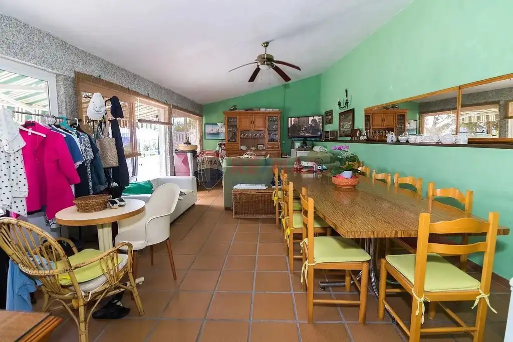 Menjador de Casa o xalet en venda en As Neves   amb Calefacció, Jardí privat i Parquet