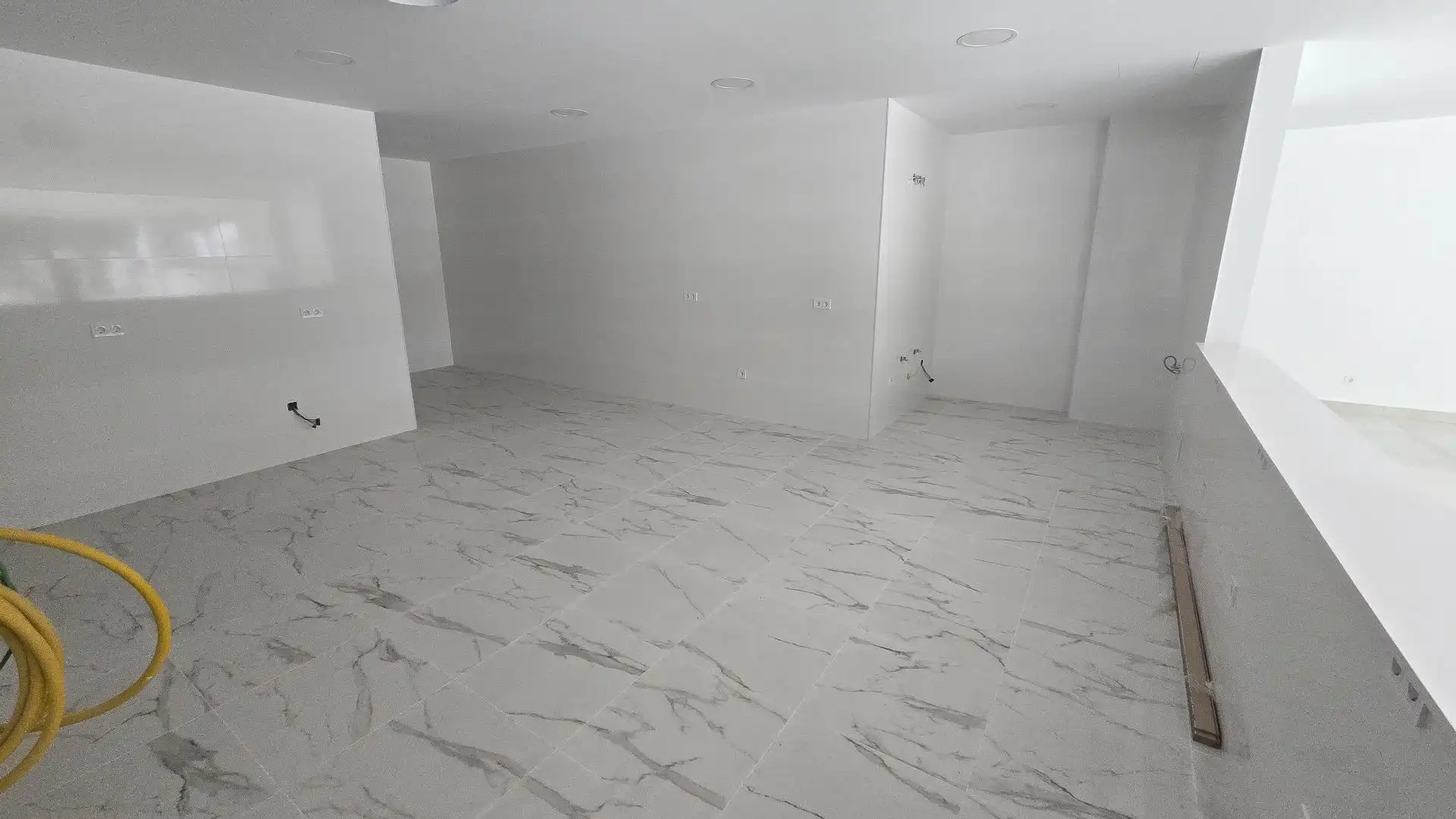 Local comercial en alquiler en Nueva Andalucía, imagen 24