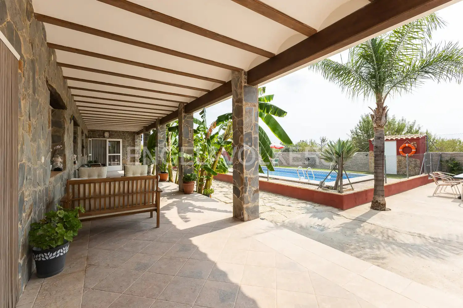 Vista exterior de Casa o chalet en venta en Casinos con Calefacción, Jardín privado y Terraza