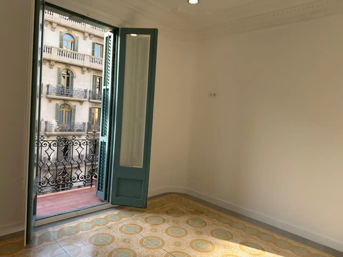 Habitación de Piso en venta en Barcelona con Aire acondicionado, Calefacción y Trastero