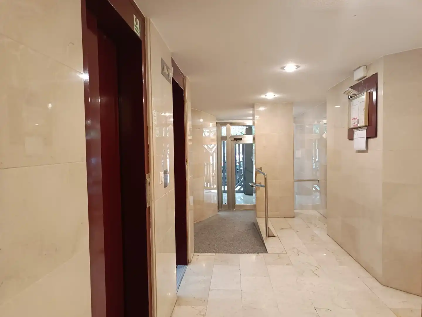 Piso en venta en Huesca con Aire acondicionado, Calefacción y Trastero