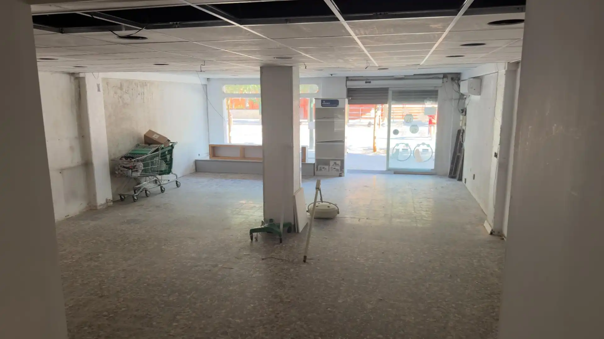 Business premises for sale in Calle del Pintor Pedro Flores 21, imagen 16