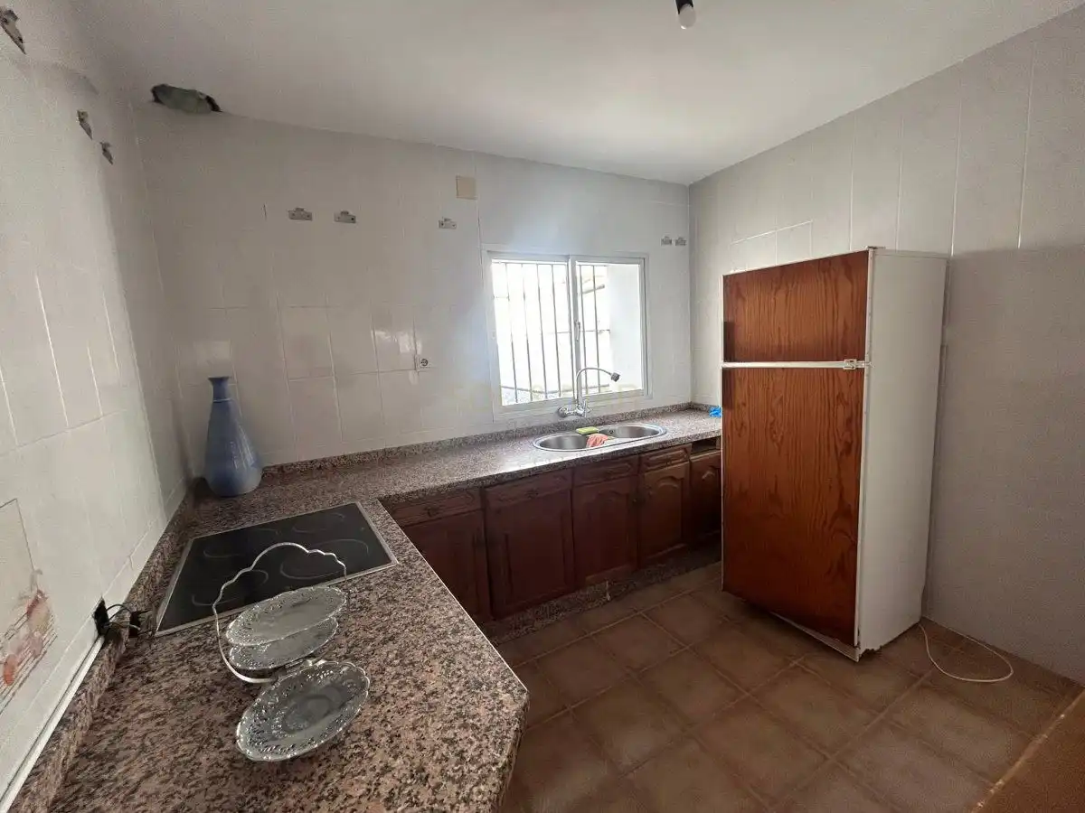 Cuina de Casa o xalet en venda en Álora amb Calefacció, Terrassa i Traster