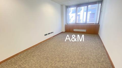 Photo 2 of Office to rent in Ensanche, Araba - Álava