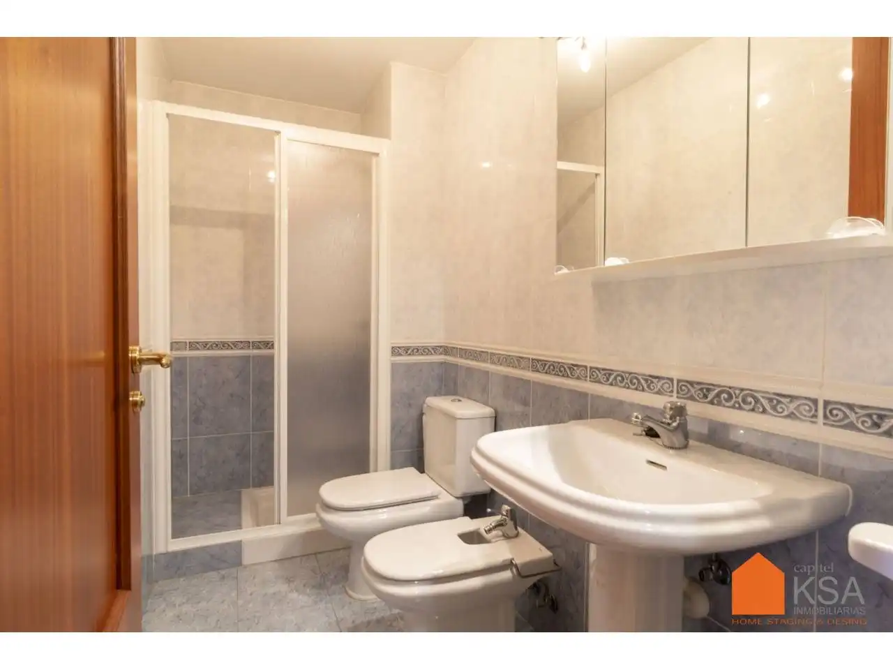 Baño de Casa adosada en venta en Santiago de Compostela  con Jardín privado, Parquet y Terraza
