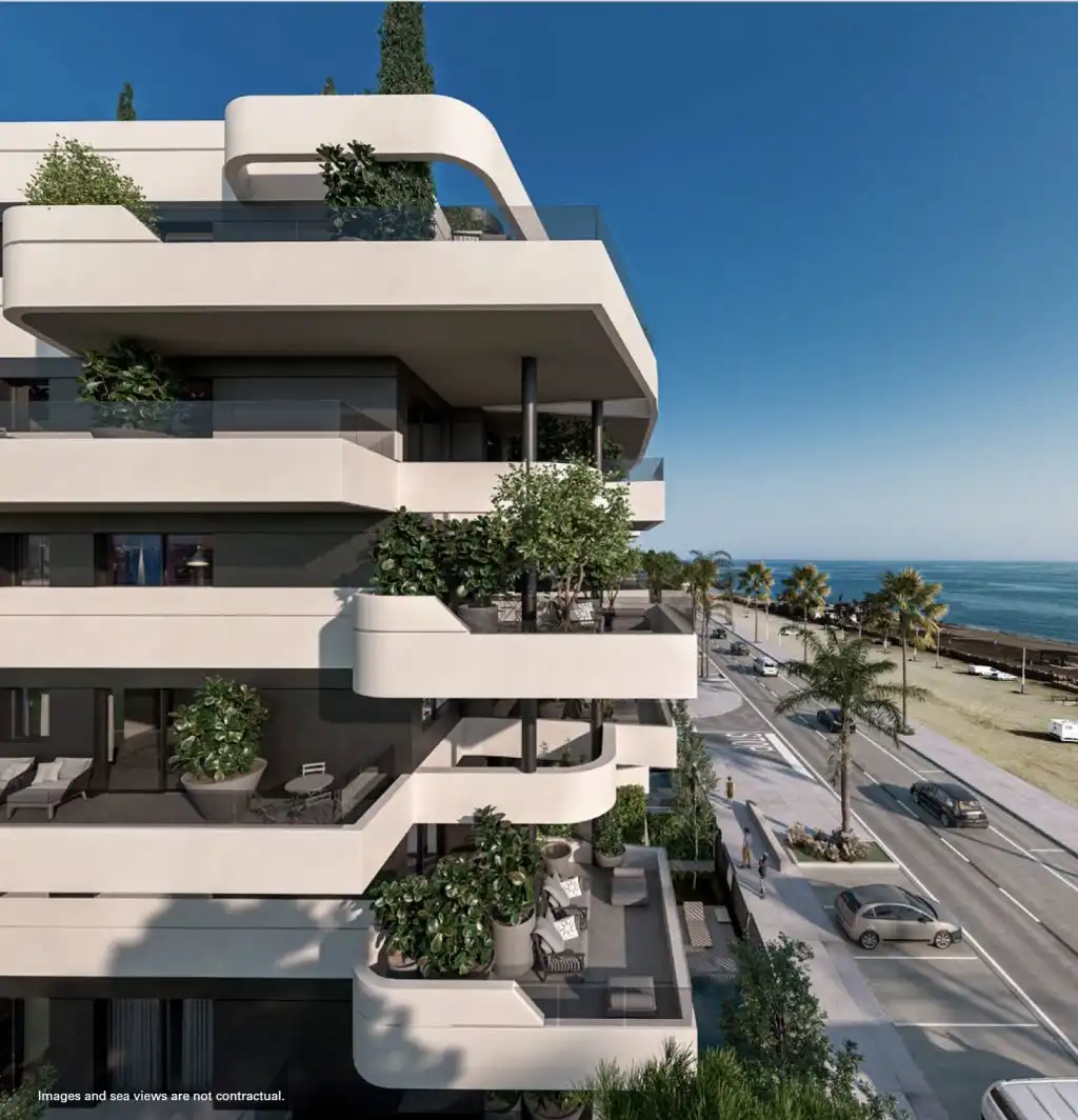 Flat with pool for sale in Torre del Mar, imagen 3