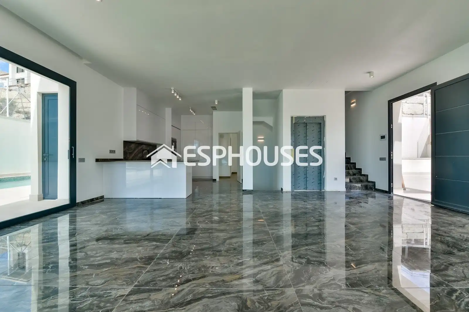 Villa avec terrasse à vendre à Golf Bahía, imagen 9