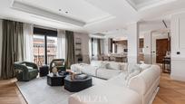 Living room of Flat for sale in  Madrid Capital  with Air Conditioner, Heating and Terrace