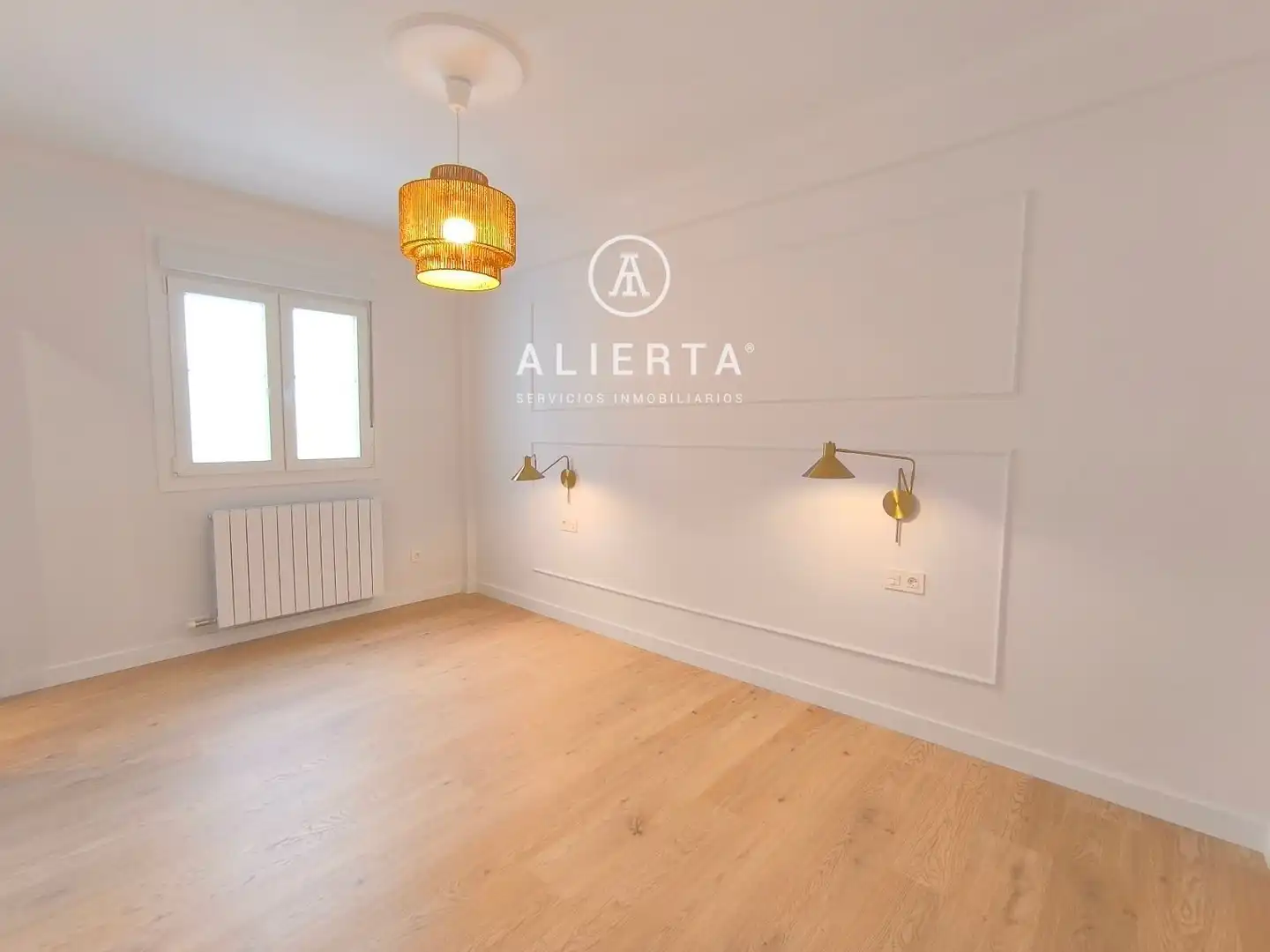 Habitación de Piso de alquiler en Zaragoza con Aire acondicionado, Calefacción y Terraza