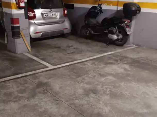 Aparcament de Garatge de lloguer en Alicante / Alacant