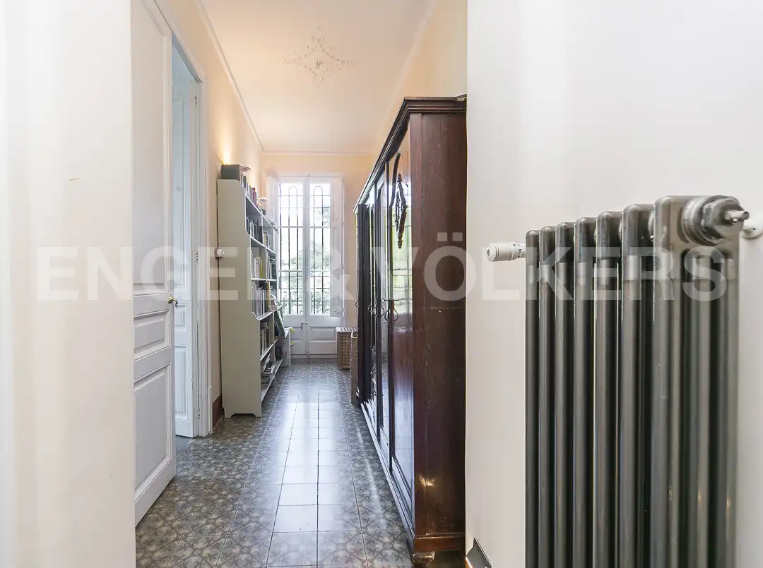 Haus oder Chalet zum Verkauf in Barcelona mit Heizung, Terrasse und Abstellraum