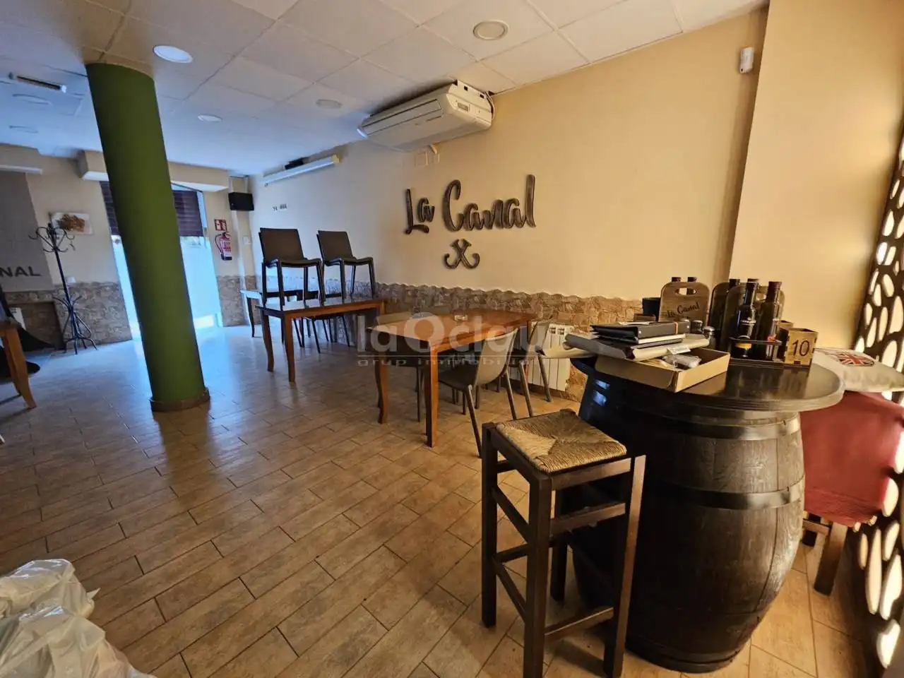 Local commercial à vendre à Calle Maria Vivet, imagen 3