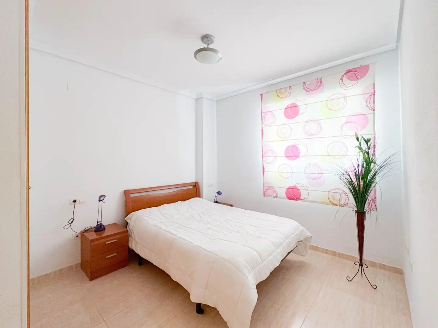 Habitación de Apartamento en venta en Oropesa del Mar / Orpesa con Aire acondicionado, Calefacción y Jardín privado
