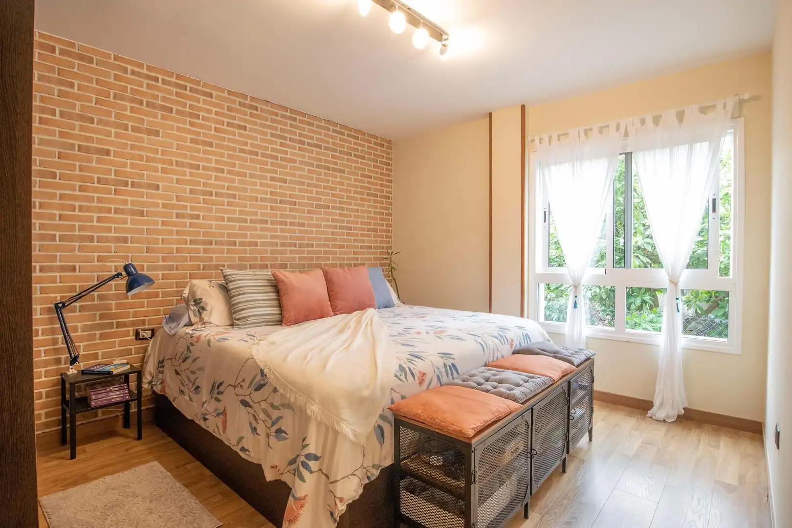 Habitación de Piso en venta en Los Realejos con Terraza, Trastero y Amueblado