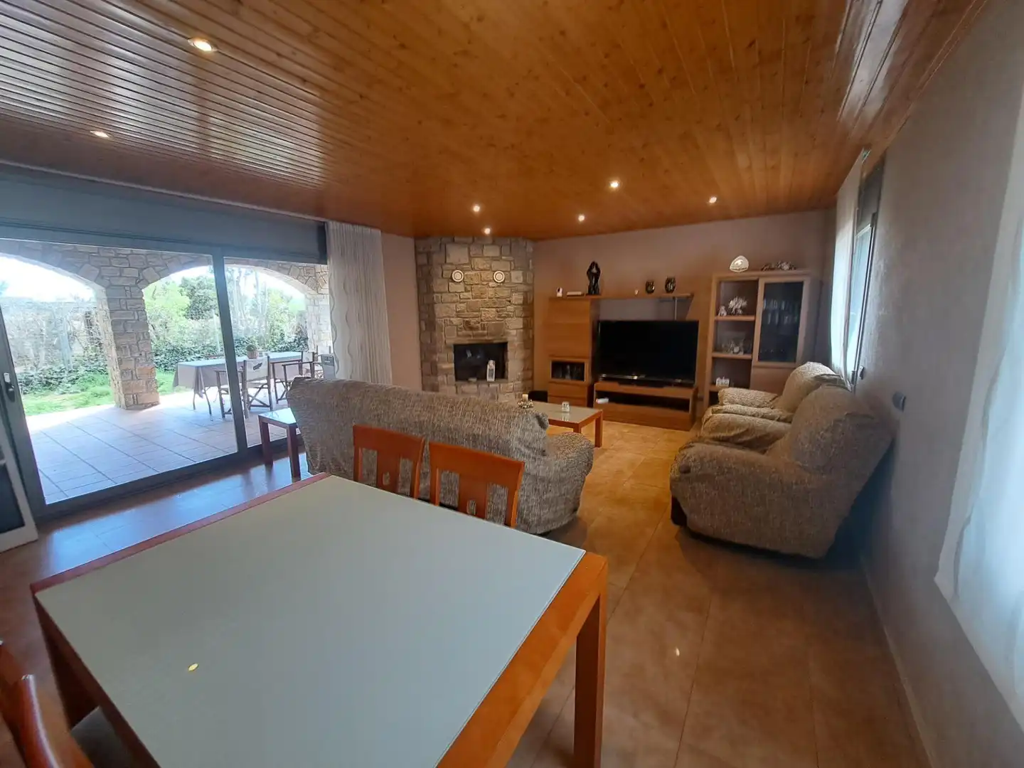 Sala d'estar de Casa o xalet en venda en El Palau d'Anglesola amb Aire condicionat, Jardí privat i Terrassa