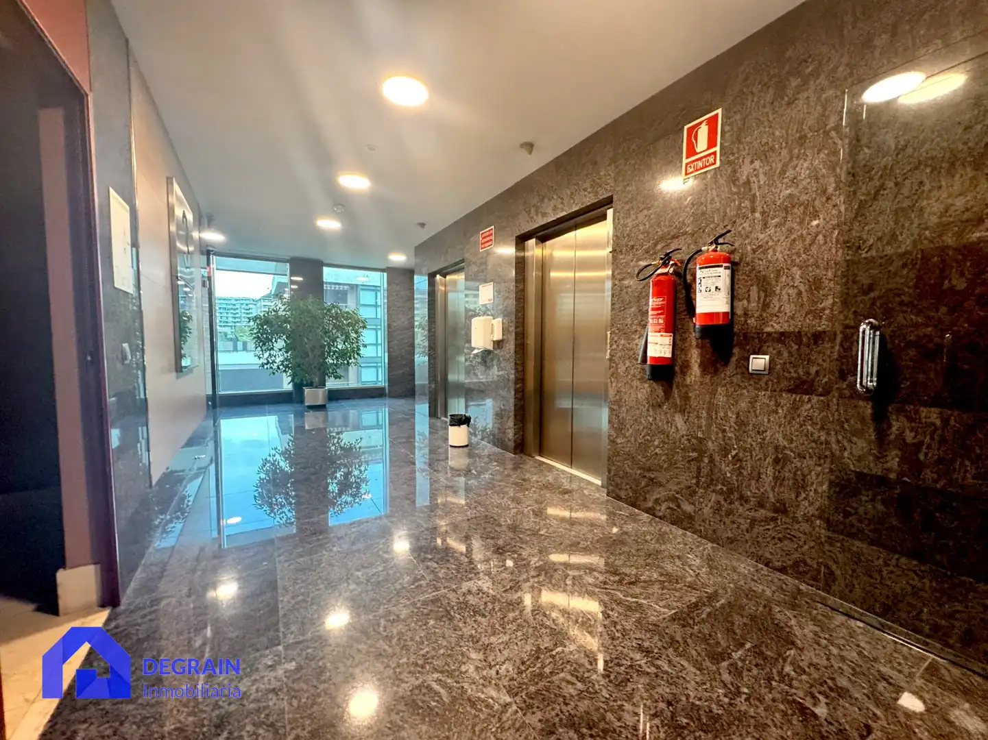 Oficina de alquiler en Oviedo 