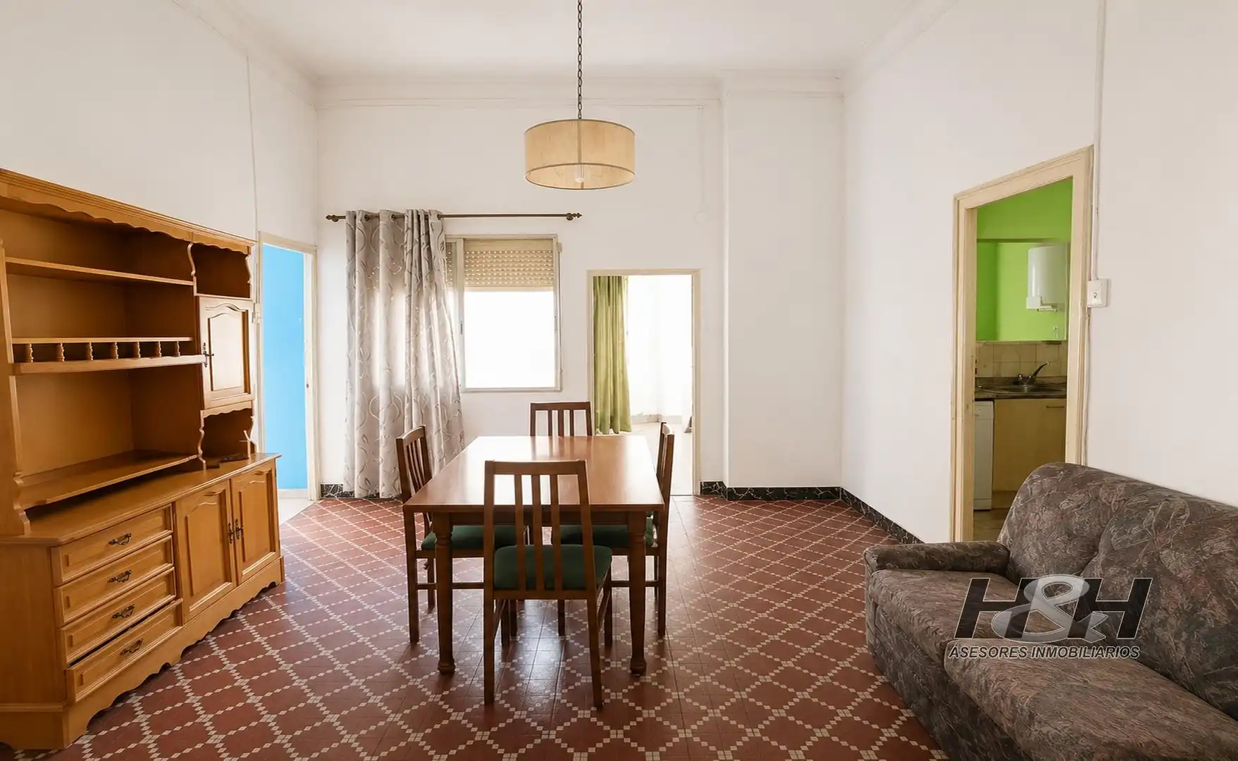 Dining room of Houses for sale in Burjassot  with Terrace, Storage room and Balcony