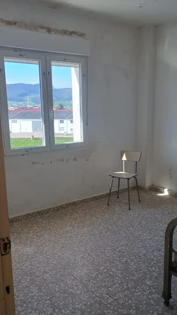 Dormitori de Pis en venda en Meruelo amb Balcó