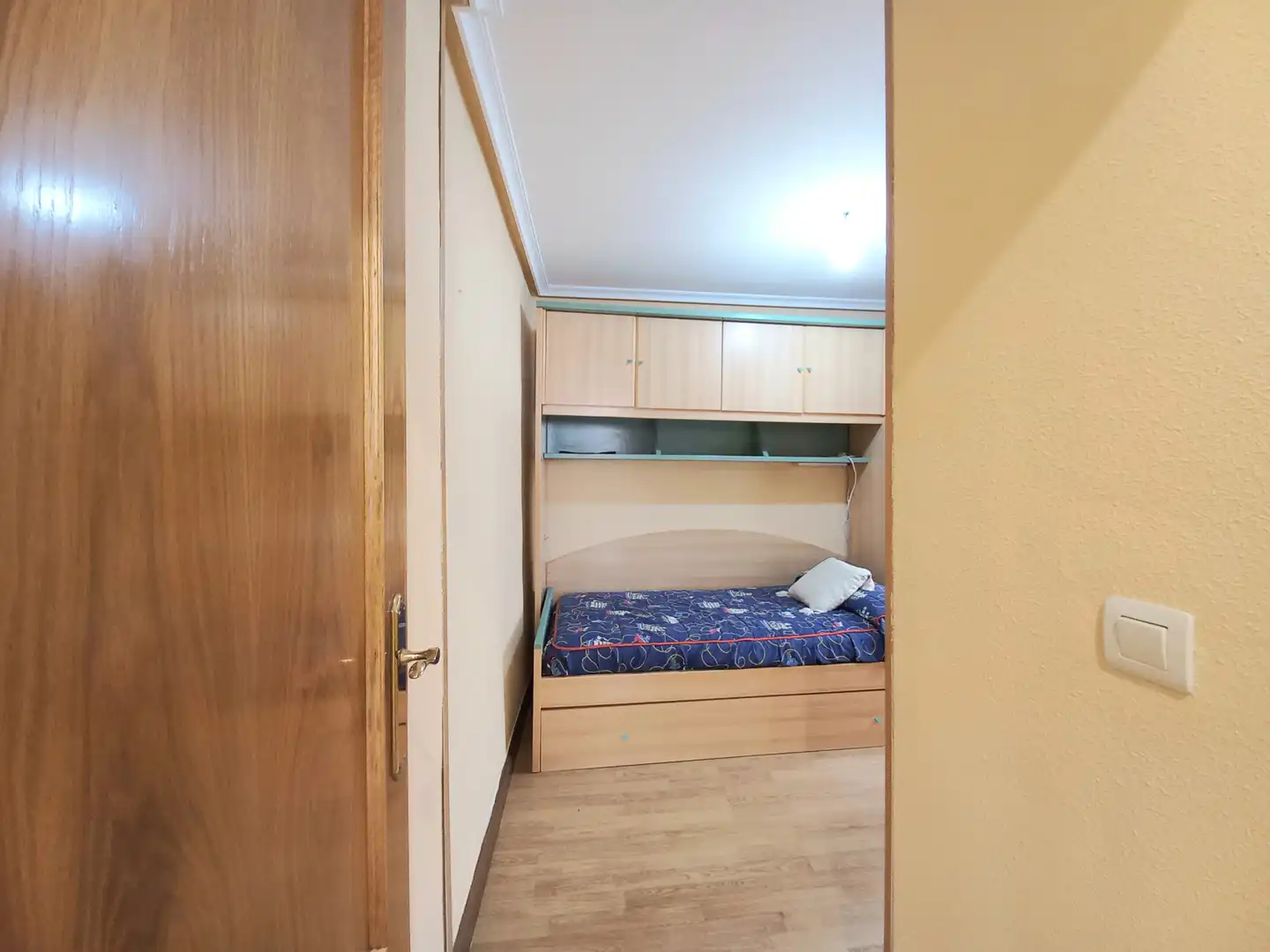 Schlafzimmer von Wohnung zum Verkauf in Burgos mit Heizung