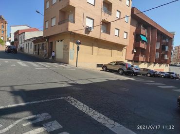 Local comercial en venda a Miralvalle - Av. Virgen del Puerto - La Data