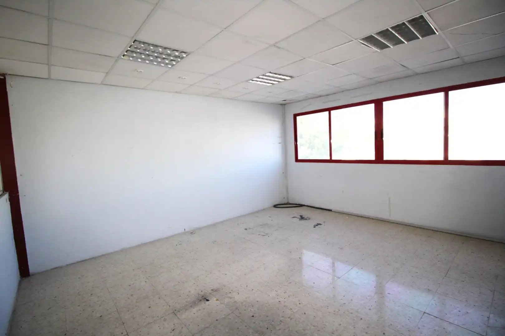 Nau industrial de lloguer en Elche / Elx