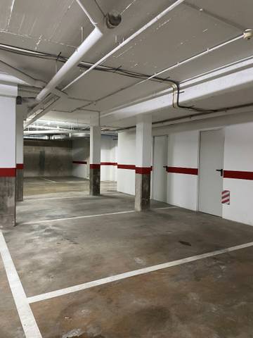 Garaje en Alquiler en Carrer Enric Vincke en Avinguda Catalunya