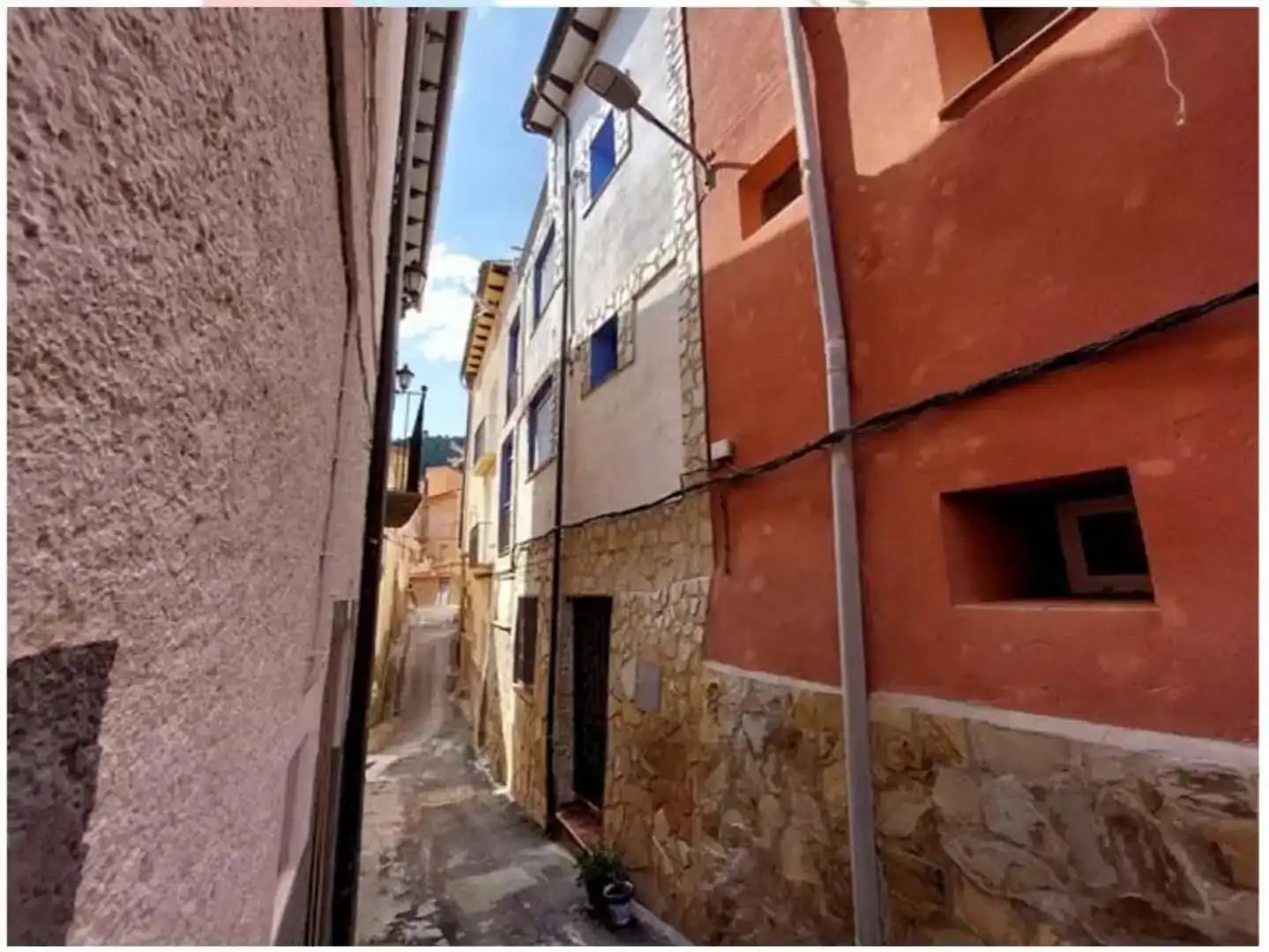 Vista exterior de Pis en venda en Torrijo de la Cañada amb Aire condicionat, Traster i Moblat
