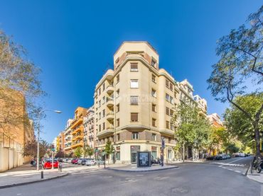 Piso con ascensor en venta en Chamberí