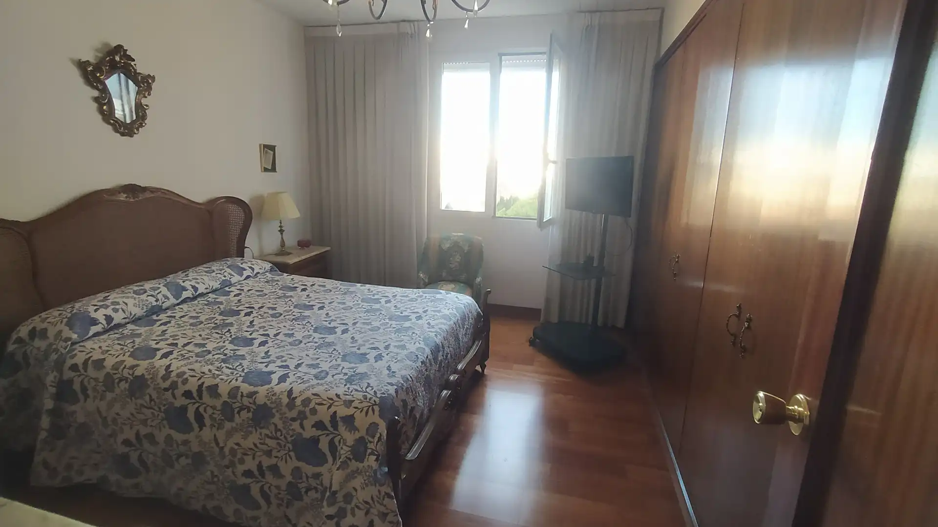 Habitación de Piso en venta en Valencia con Aire acondicionado y Balcón