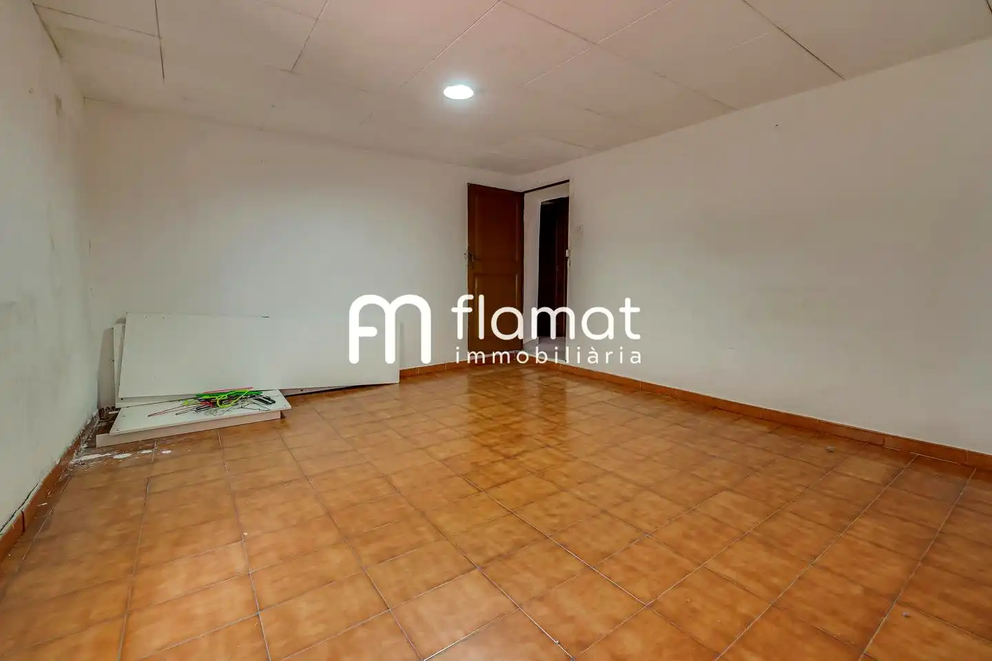 Country house zum Verkauf in Santa Coloma de Gramenet mit Privatgarten und Terrasse