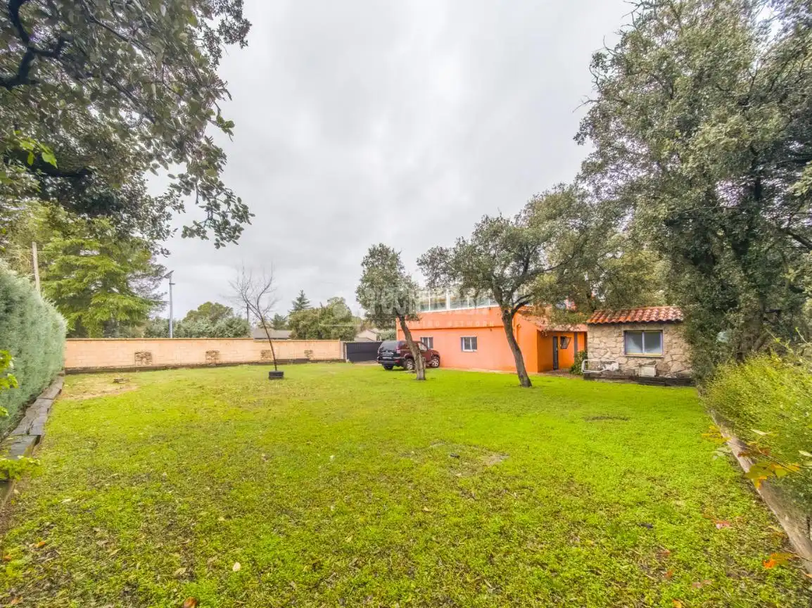 Casa o chalet en venta en Nuevo Baztán con Aire acondicionado, Calefacción y Piscina