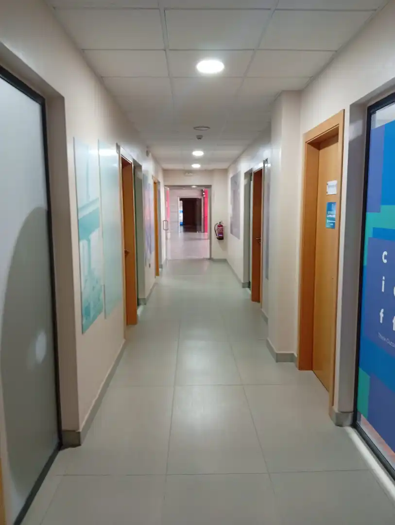 Oficina amb ascensor en venda a Salteras, imagen 8