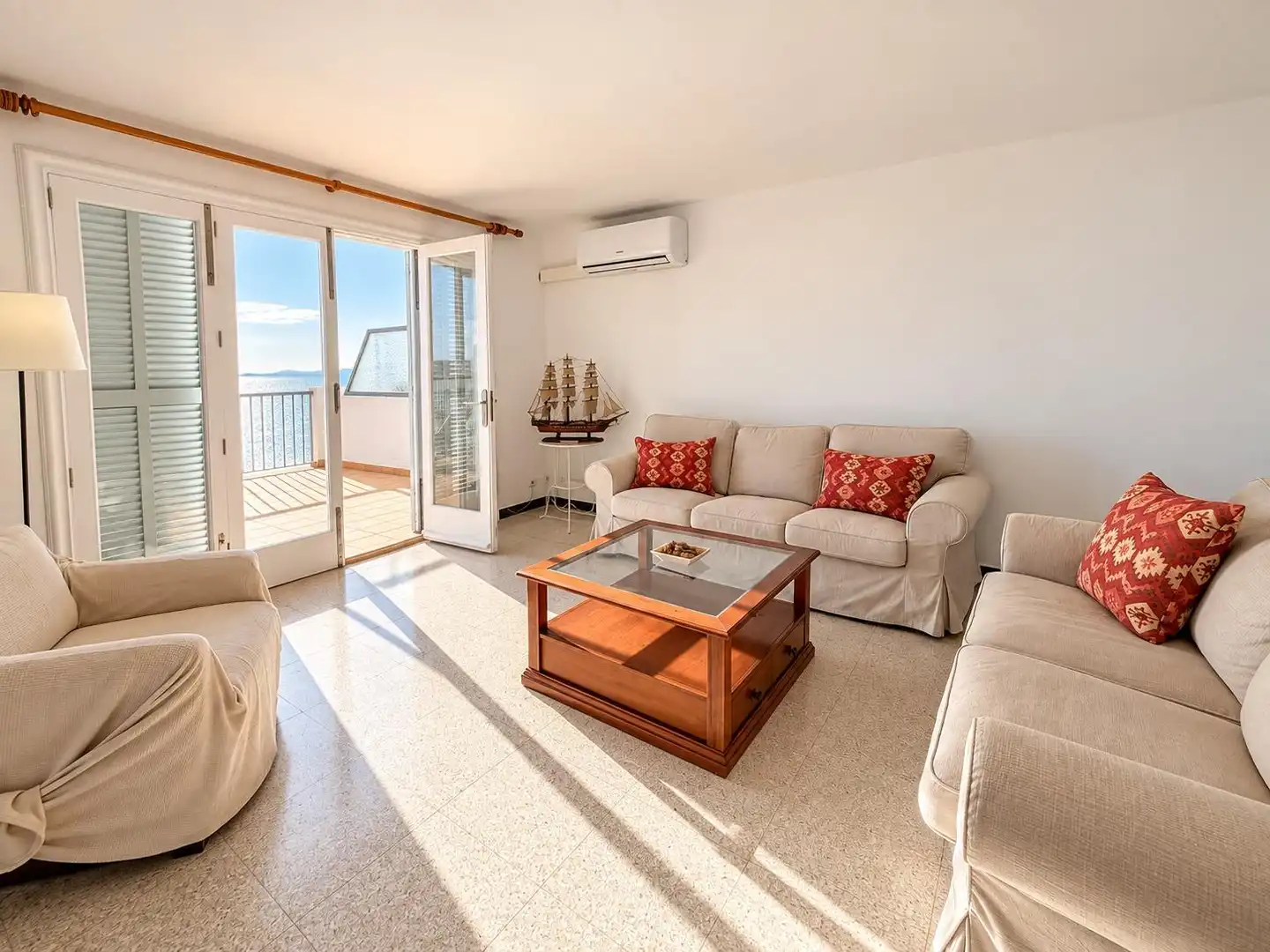 Sala de estar de Ático de alquiler en  Palma de Mallorca con Aire acondicionado, Terraza y Amueblado