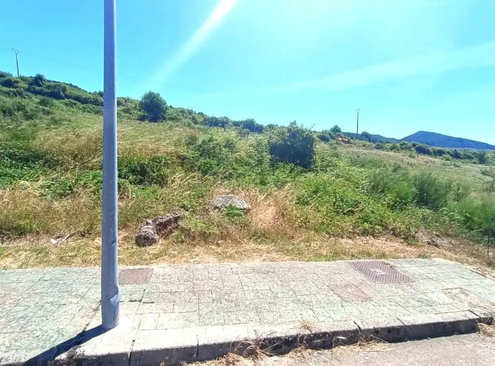 Residencial en venda en Puebla de Lillo