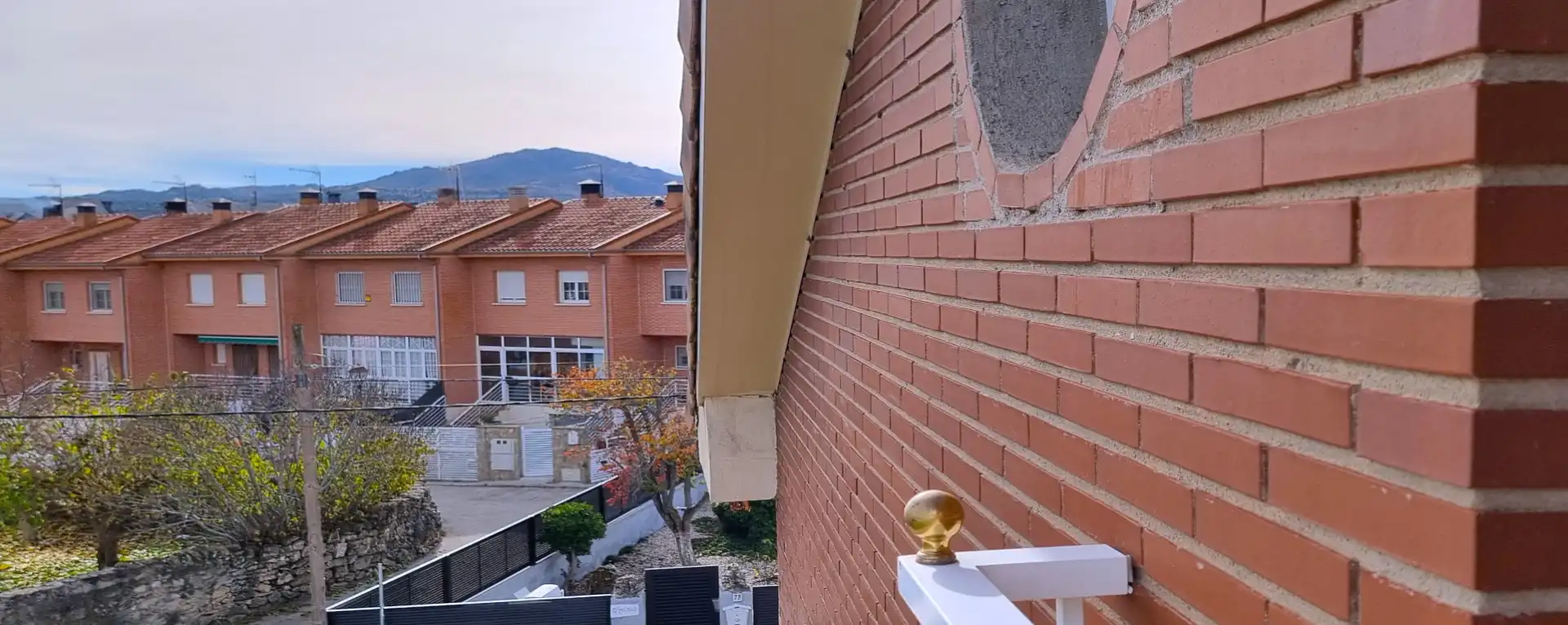 Terrassa de Casa adosada en venda en Guadalix de la Sierra amb Aire condicionat, Calefacció i Jardí privat