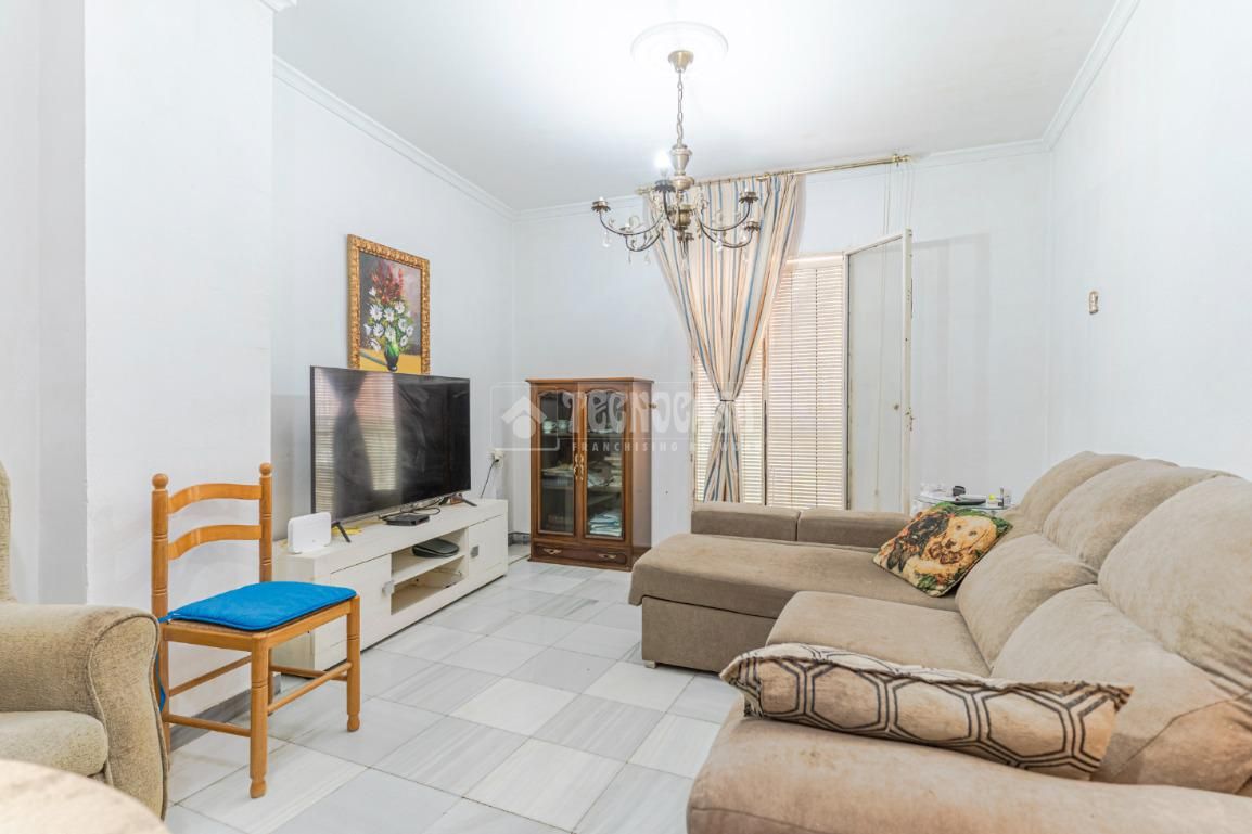 Single-family semi-detached for sale in Motril  ciudad