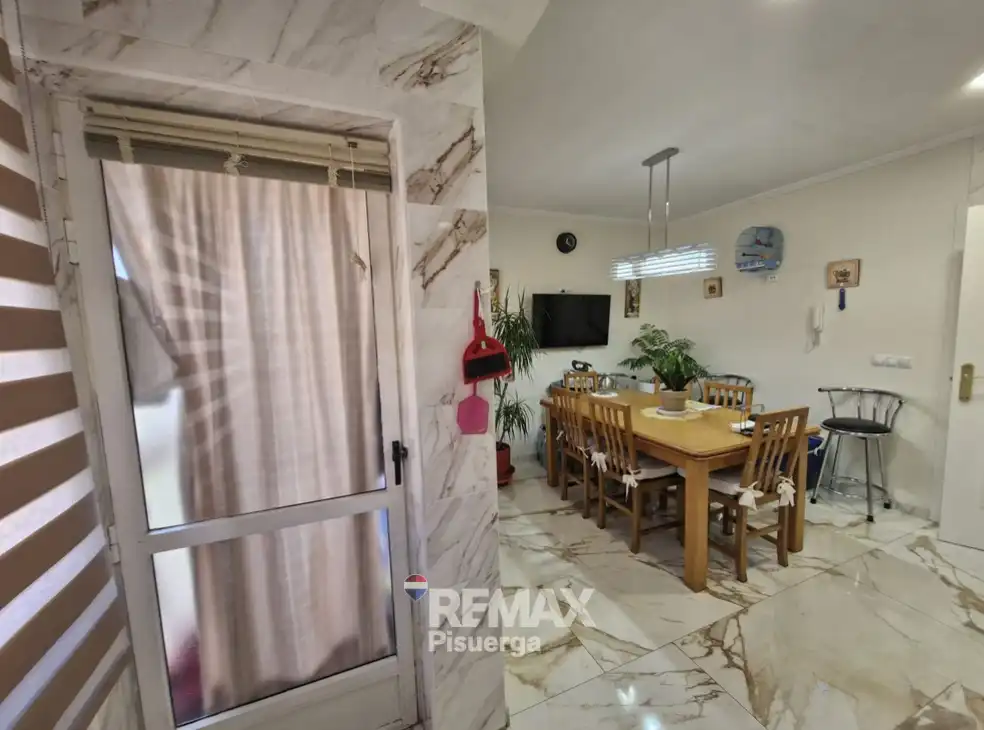 Piso en venta en Benavente con Terraza y Balcón