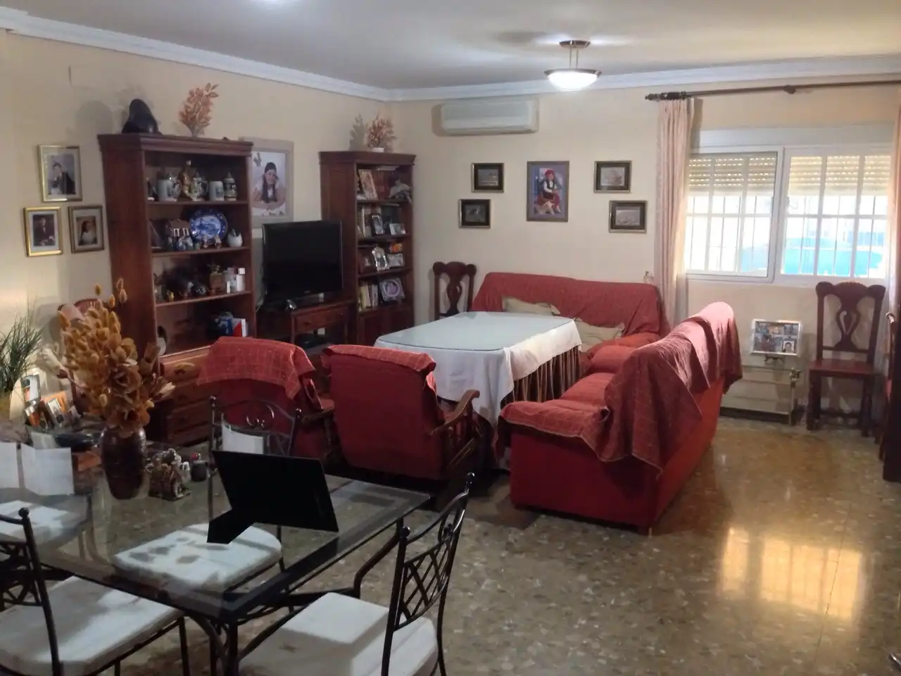 Living room of Houses for sale in Córdoba  with Air Conditioner, Private garden and Terrace