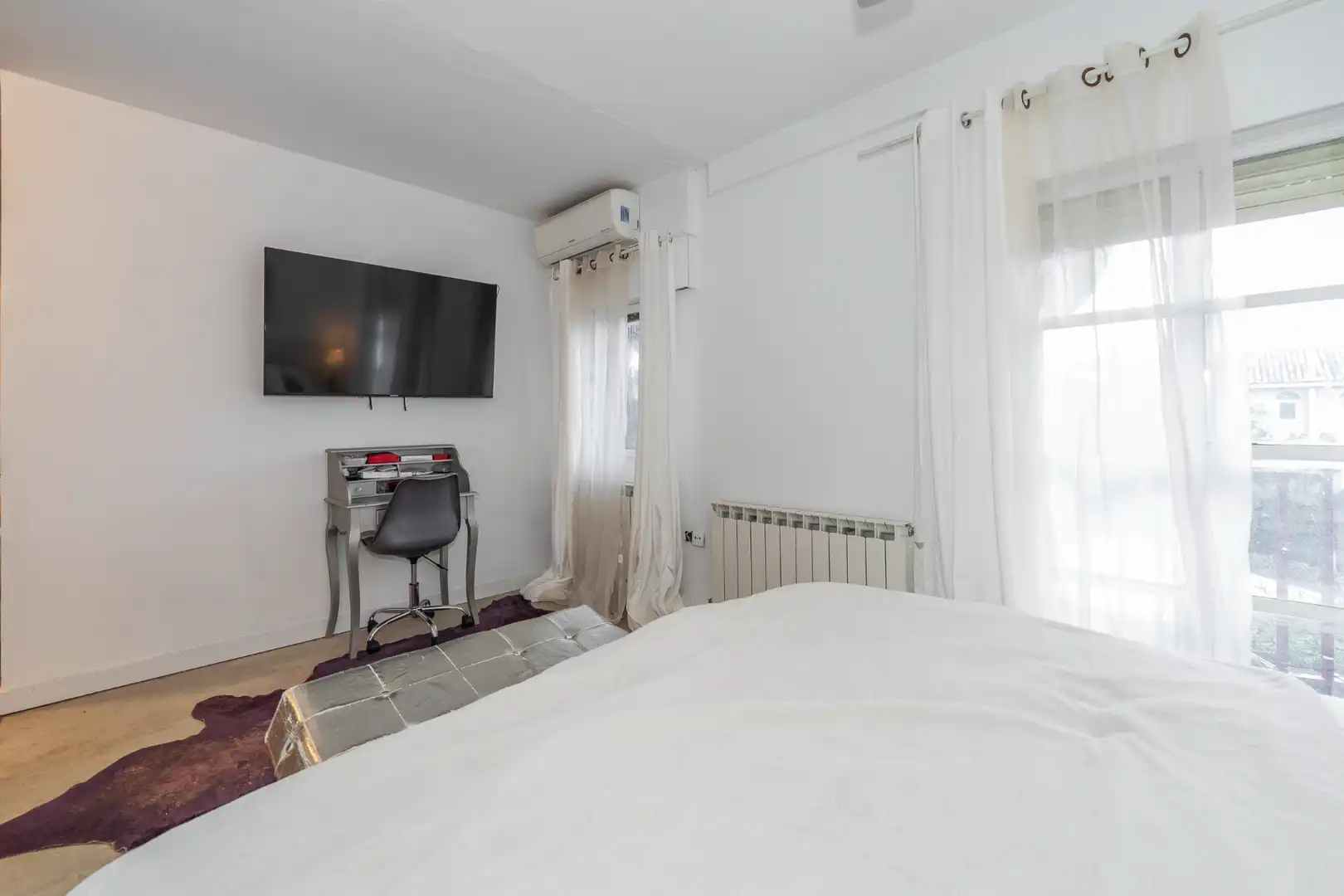 Bedroom of Detached homes for sale in Ciudalcampo  with Air Conditioner, Heating and Private garden