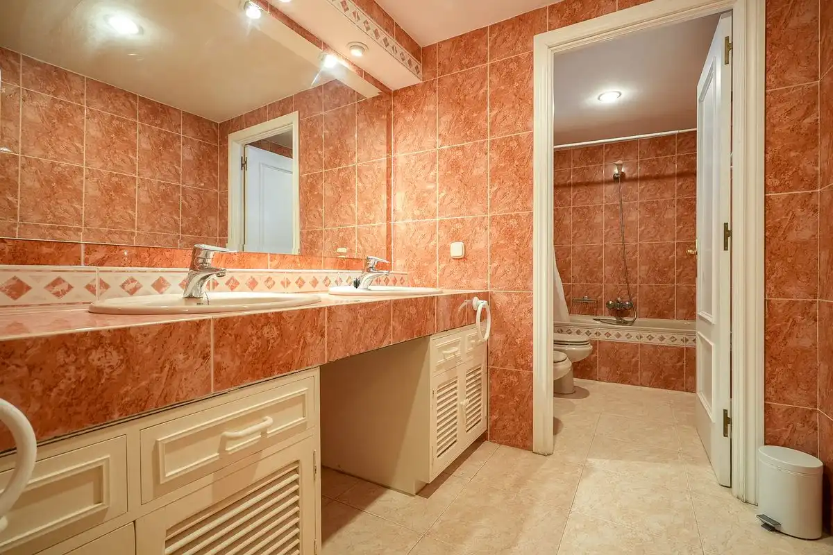 Bany de Casa o xalet en venda en Abantos - Carmelitas