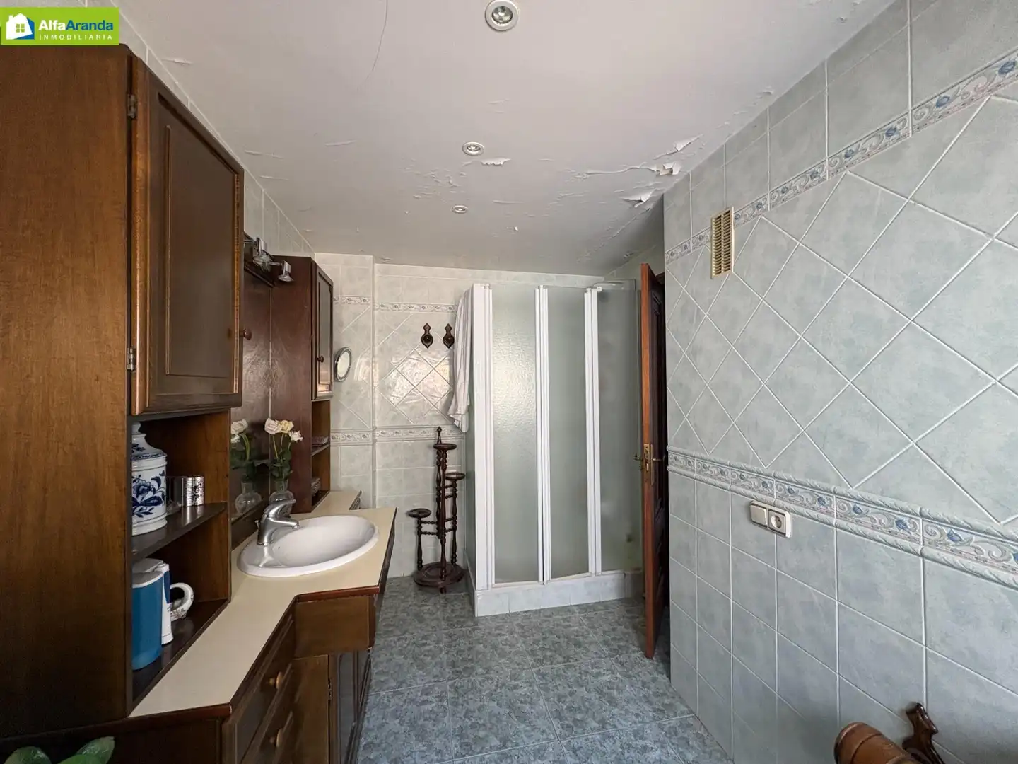 Bathroom of Flat for sale in Aranda de Duero  with Heating, Parquet flooring and Terrace