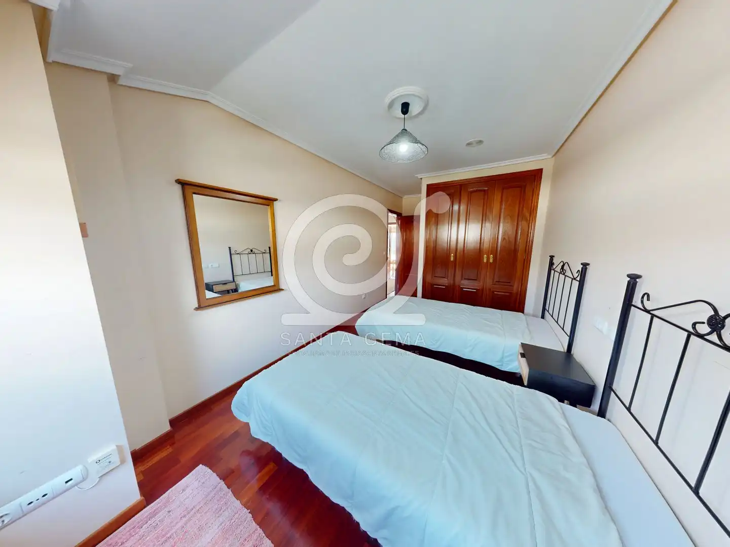 Habitación de Ático en venta en Culleredo con Calefacción, Terraza y Trastero
