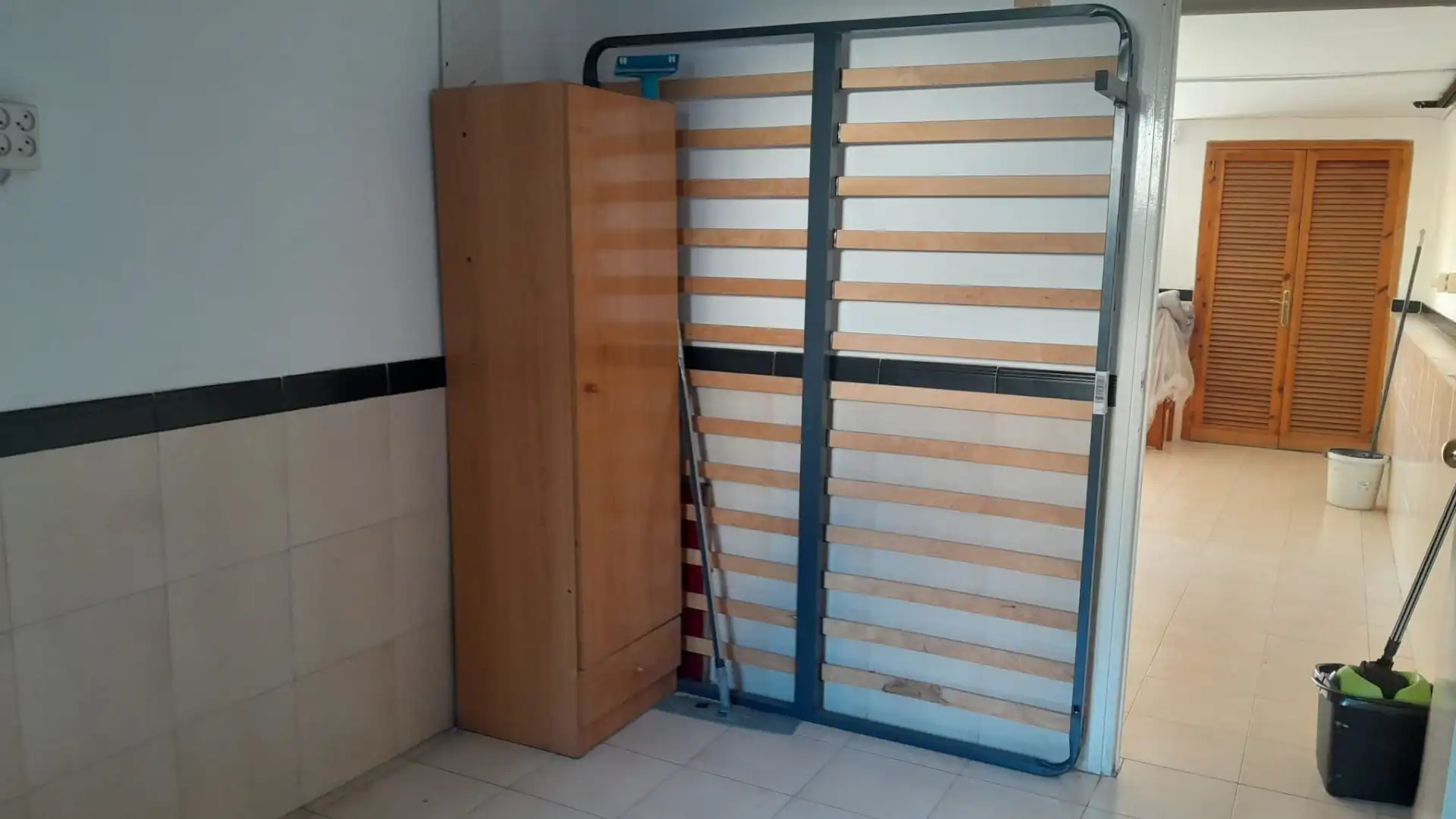Dormitori de Casa o xalet en venda en Ripollet amb Calefacció, Terrassa i Traster