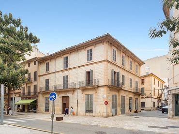 Wohngebäude zum Verkauf in Centro