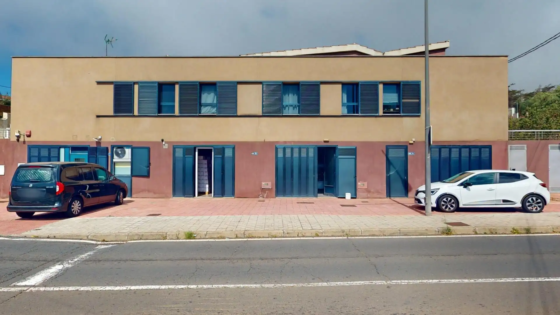 Exterior view of Commercial properties for sale in San Cristóbal de la Laguna